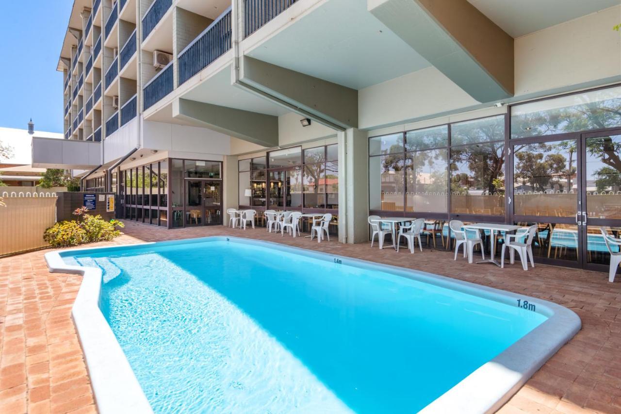 The Plaza Hotel Kalgoorlie Eksteriør bilde