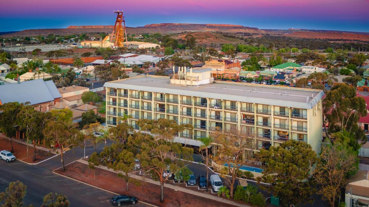 The Plaza Hotel Kalgoorlie Eksteriør bilde
